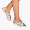 Bestickte Slipper Bestickte Slipper