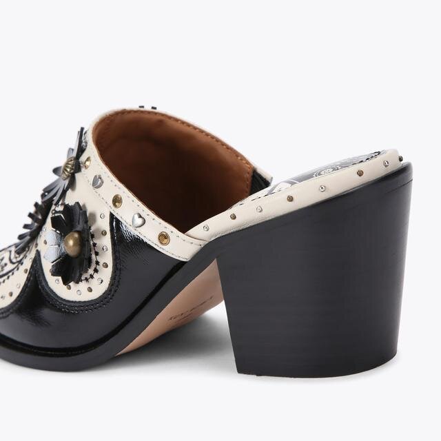 Flower Western Mule Flower Western Mule