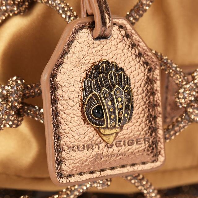 Kleine Makramee-Tasche Kleine Makramee-Tasche